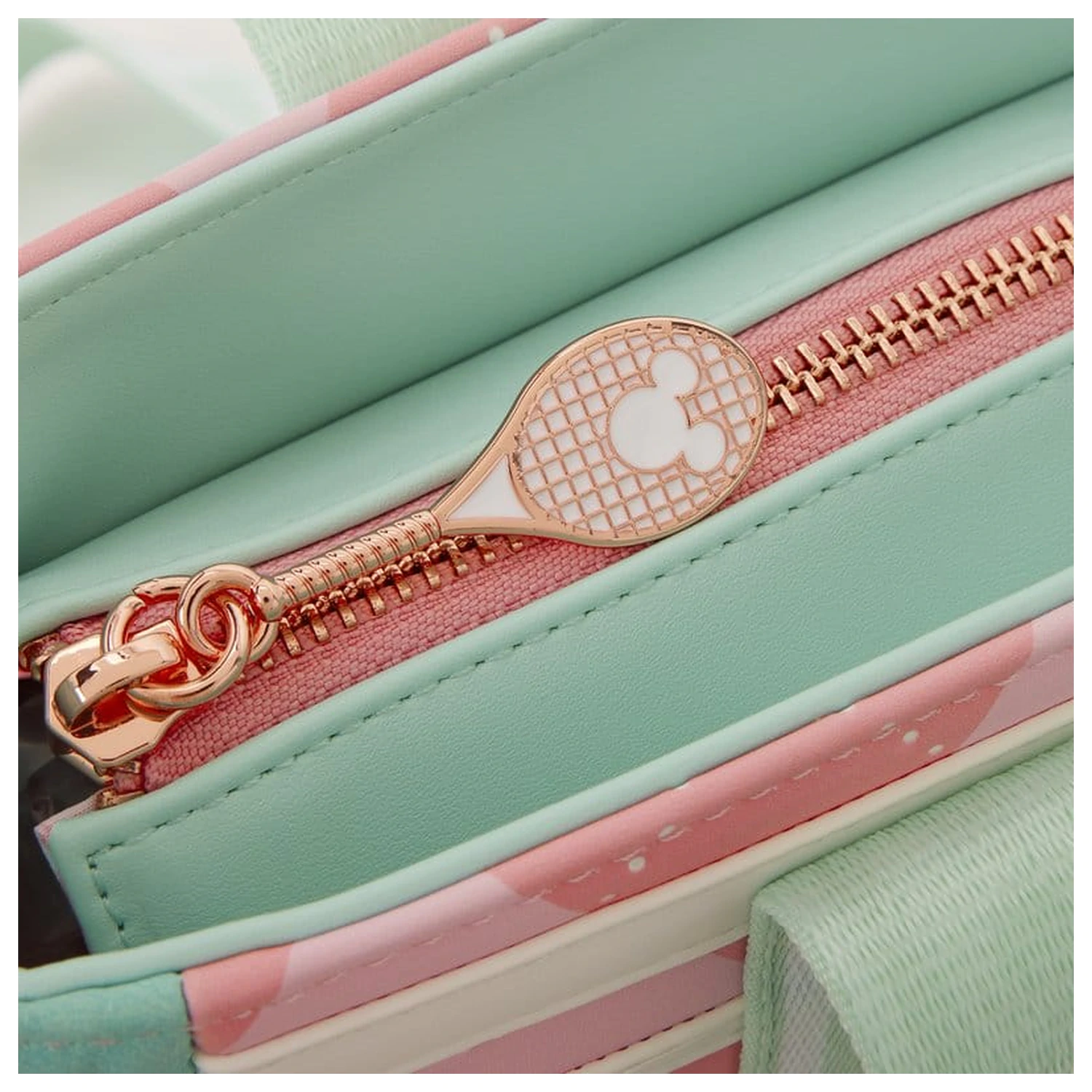 Disney Mickey&Friends Tennis keresztpántos táska és pénztárca termékfotó