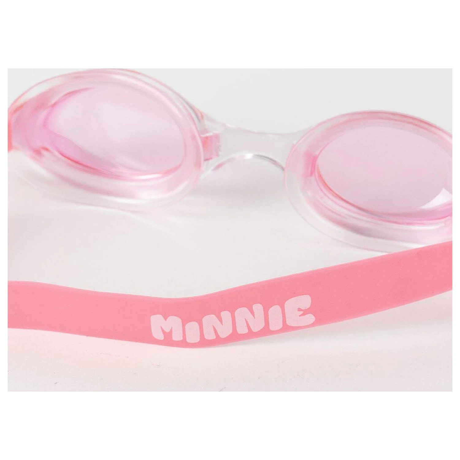 Disney Minnie törölköző és úszószemüveg csomag termékfotó