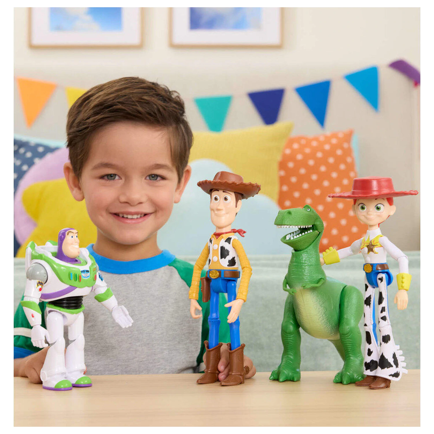 Disney Pixar Toy Story 5 Buzz Lightyear figura 18cm termékfotó