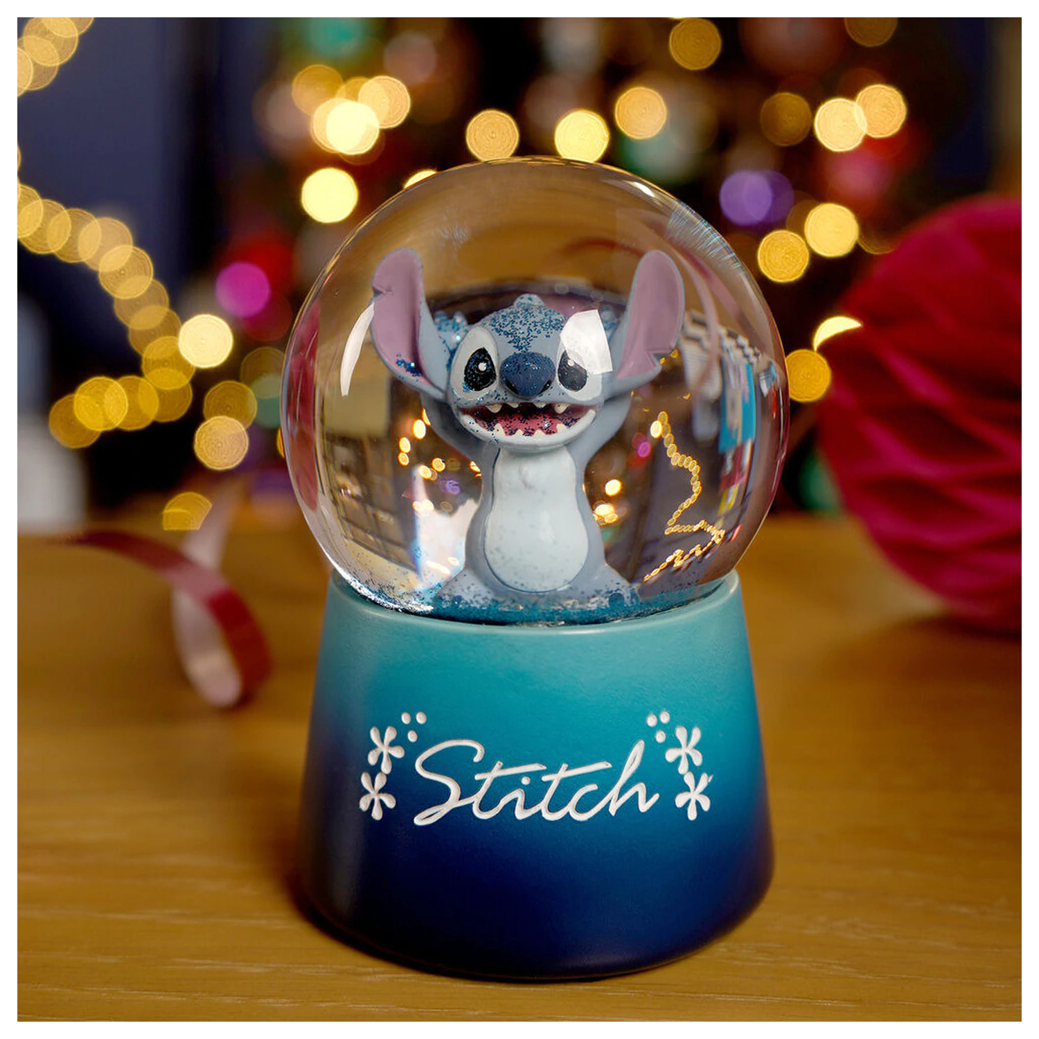 Disney Stitch hógömb termékfotó