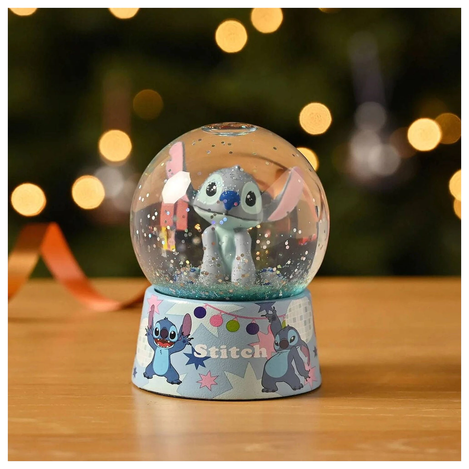 Disney Stitch hógömb termékfotó