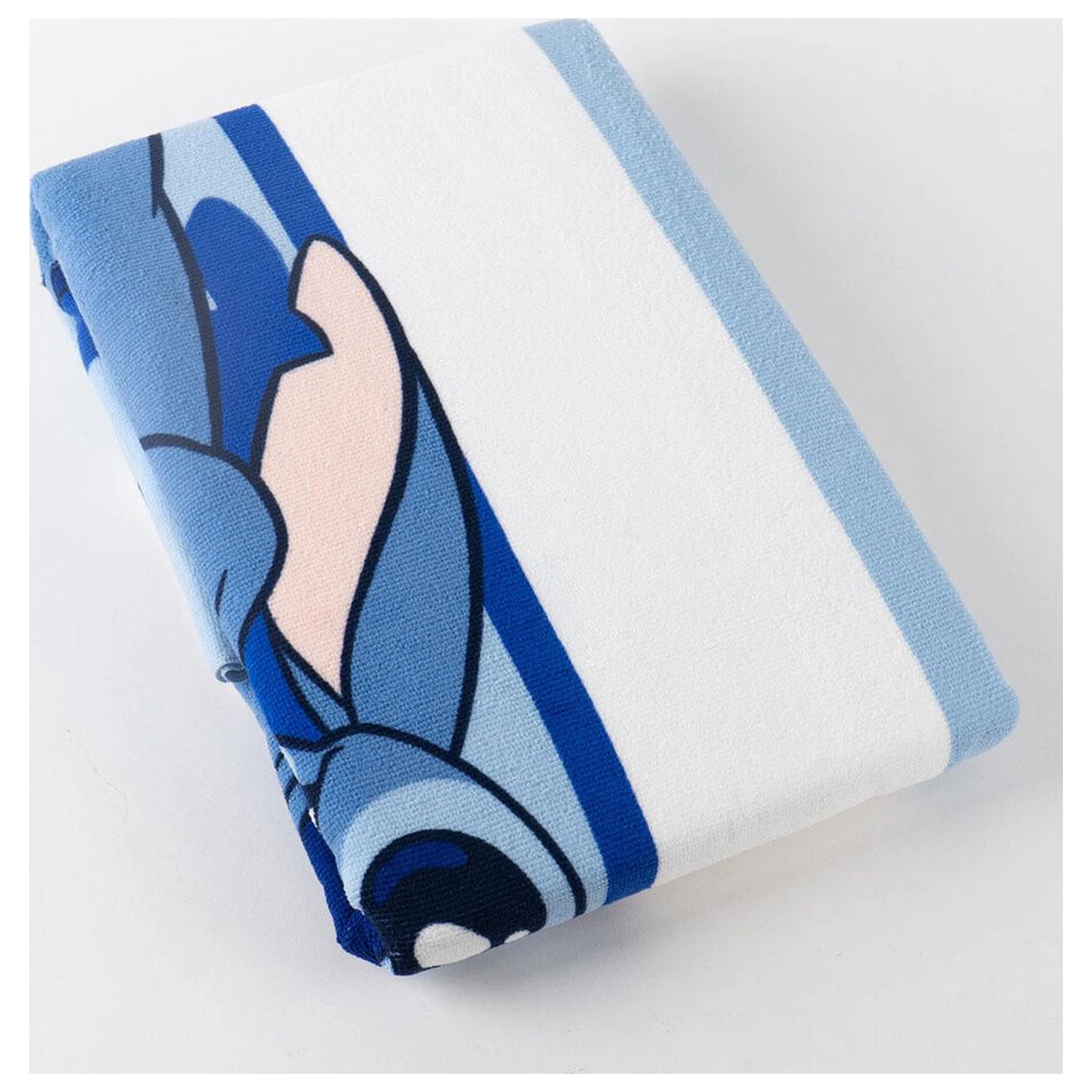 Disney Stitch mikroszálas strandtörölköző termékfotó