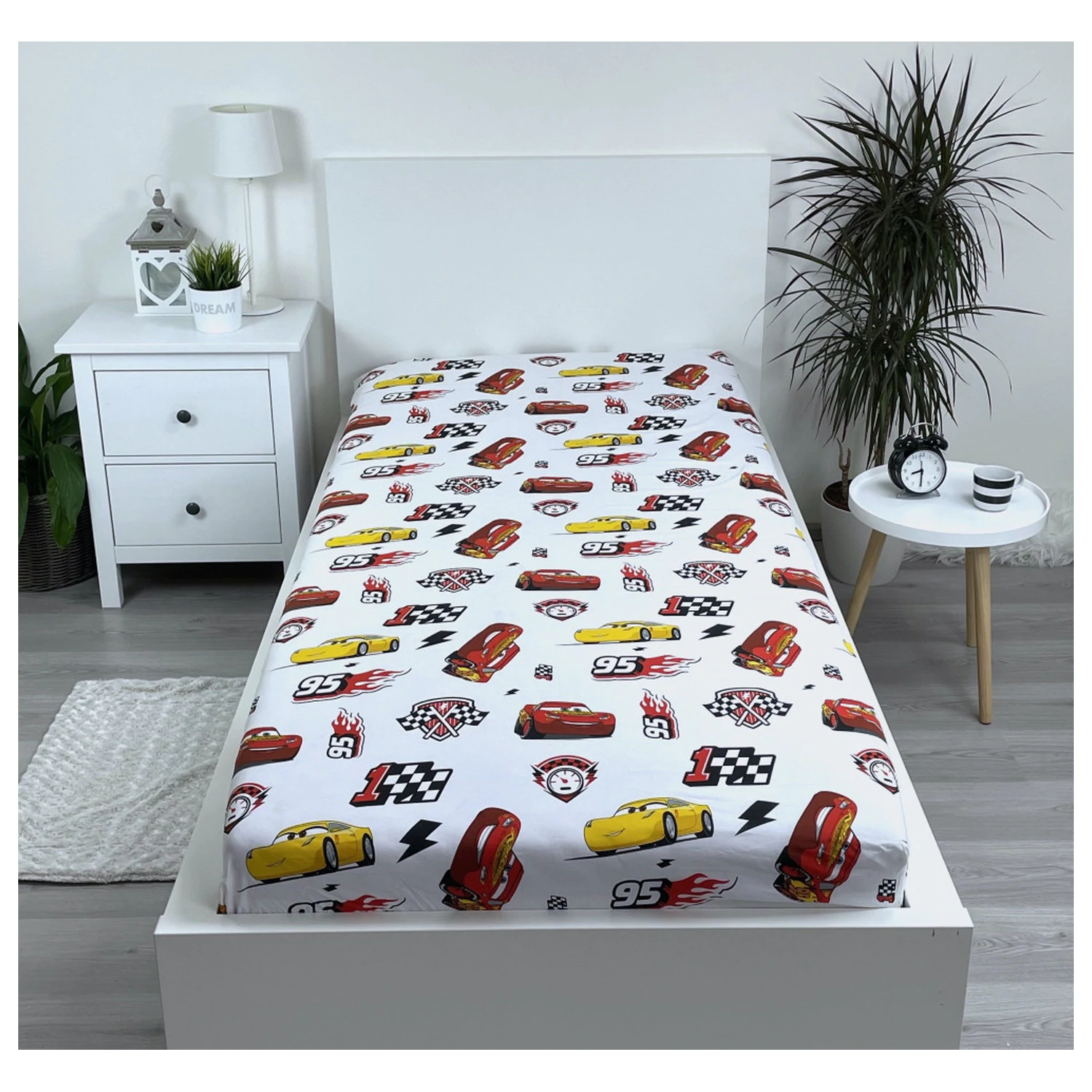 Disney Verdák McQueen gumis lepedő termékfotó