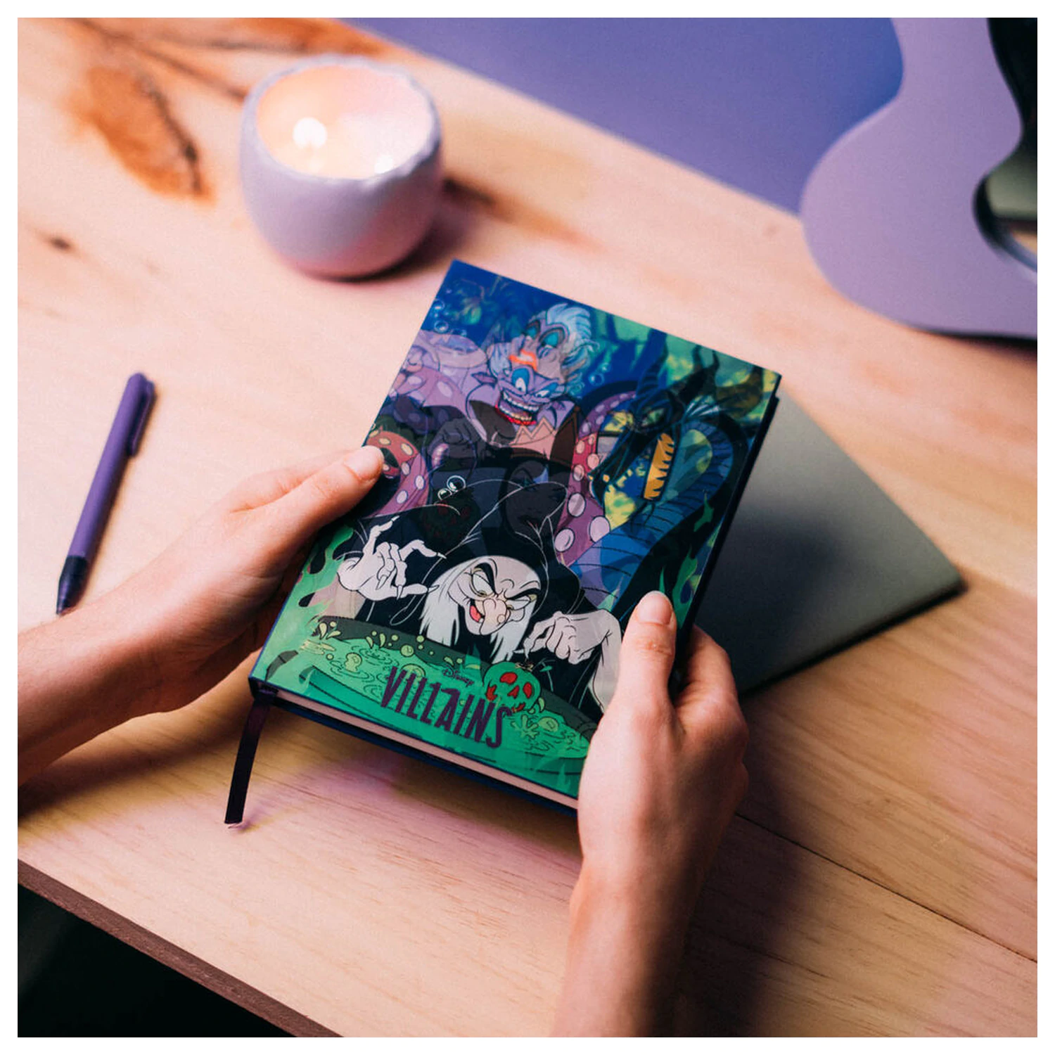 Disney Villains A5 jegyzetfüzet termékfotó