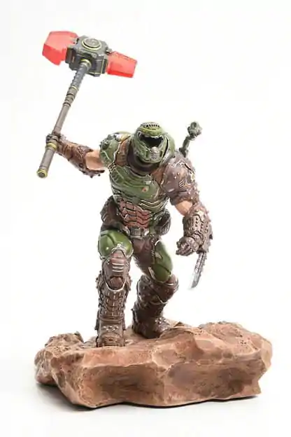 Doom Eternal Doom Slayer szobor figura 15 cm termékfotó