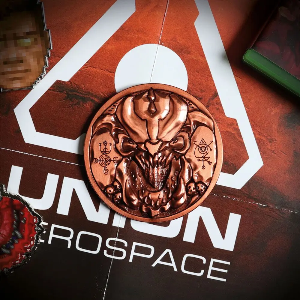 Doom Medallion Pinky Level Up Limitált kiadás termékfotó