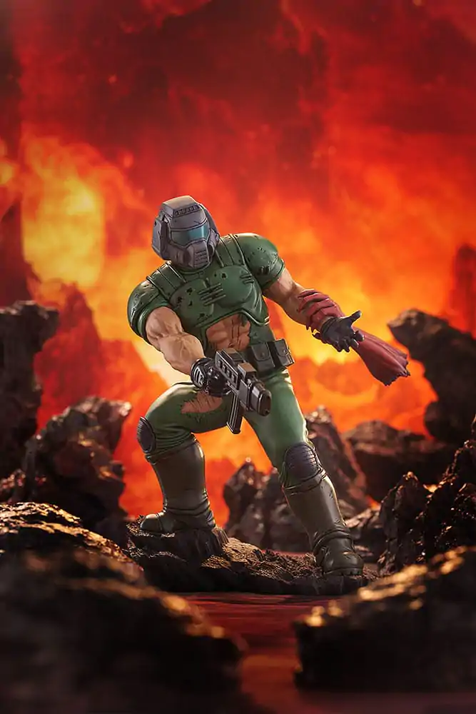 Doom Pop Up Parade Doom Marine PVC szobor figura 17 cm termékfotó