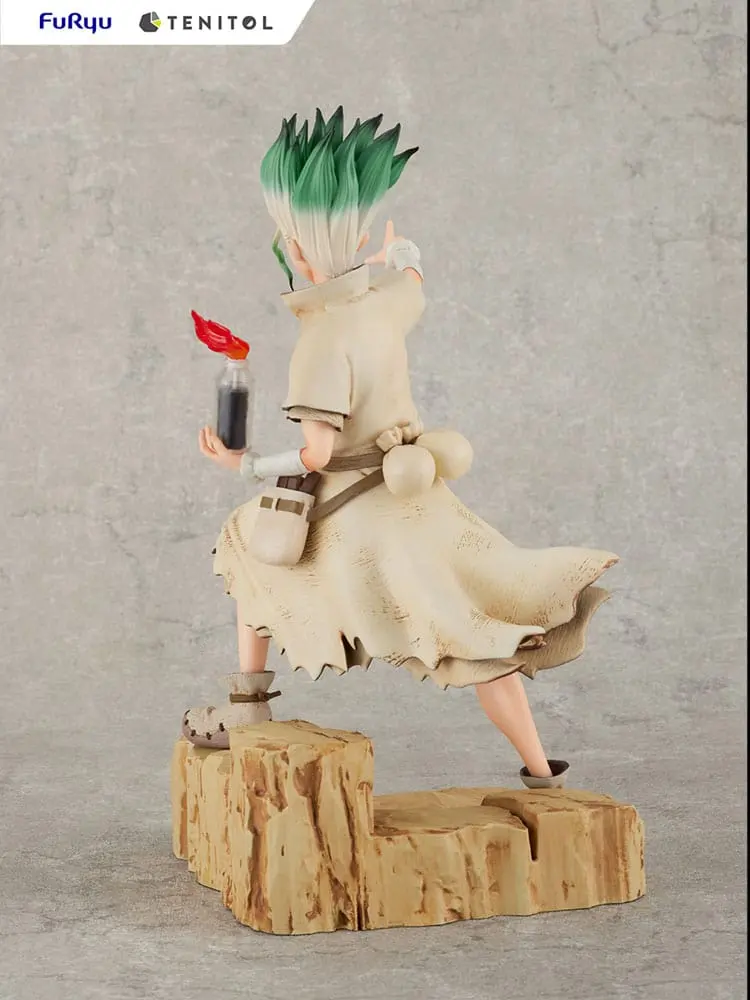 Dr. Stone Senku Ishigami PVC szobor figura 28 cm termékfotó