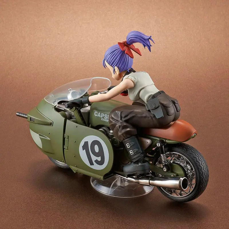 Dragon Ball Bulma változtatható n19 motoros modell készlet figura 16cm termékfotó