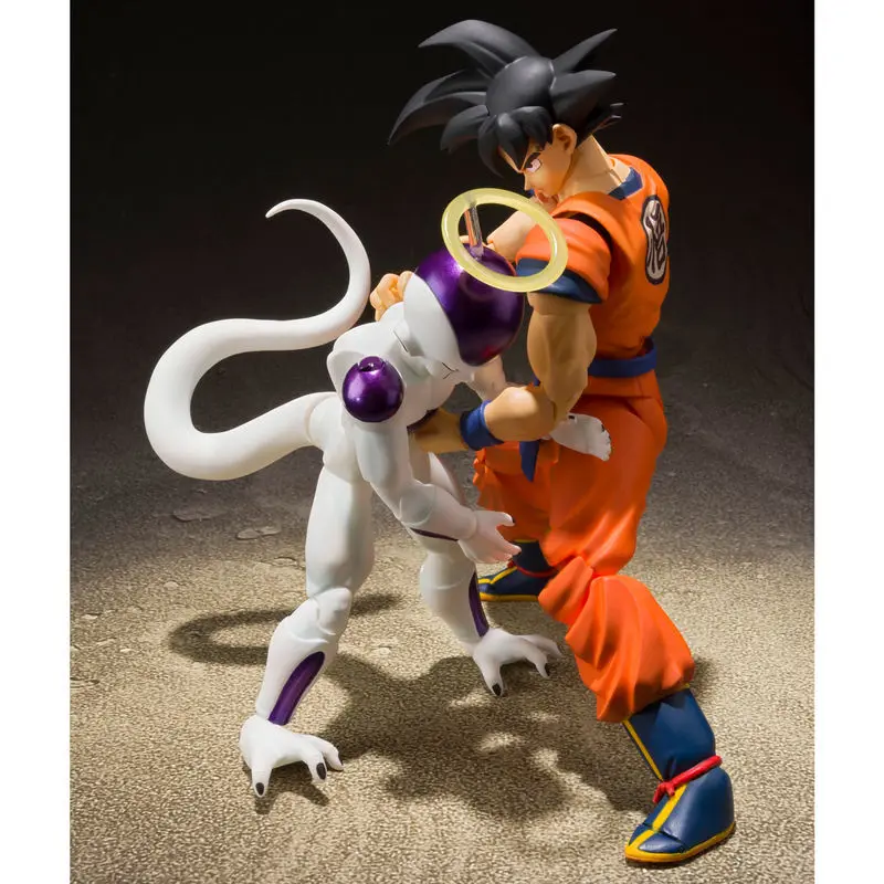 Dragonball Z S.H. Figuarts Action Figure Son Goku (A Saiyan Raised On Earth) 14 cm termékfotó