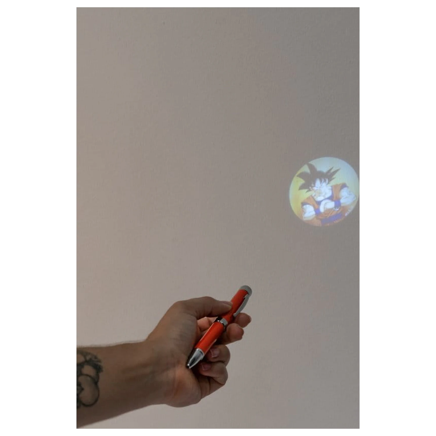 Dragon Ball Super A5 jegyzetfüzet és projektoros toll termékfotó