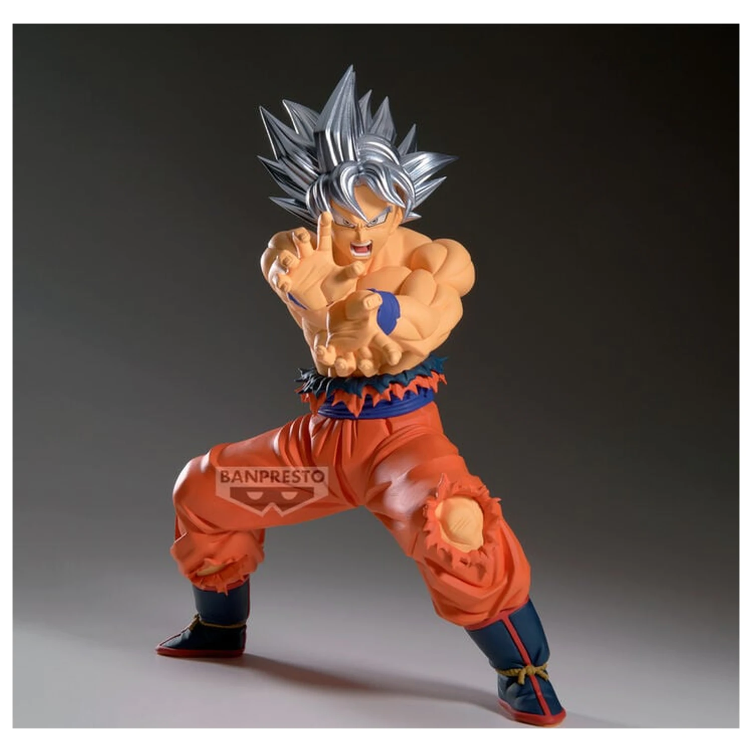 Dragon Ball Super Grandista Son Goku V figura 25cm termékfotó