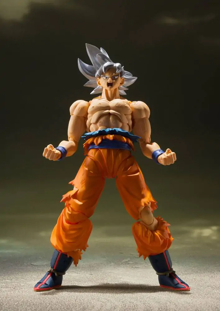 Dragon Ball Super S.H. Figuarts akciófigura Son Goku Ultra Instinct 14 cm termékfotó