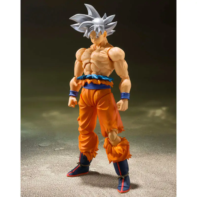 Dragon Ball Super Son Goku Ultra Instinct S.H. Figuarts figure 14cm termékfotó