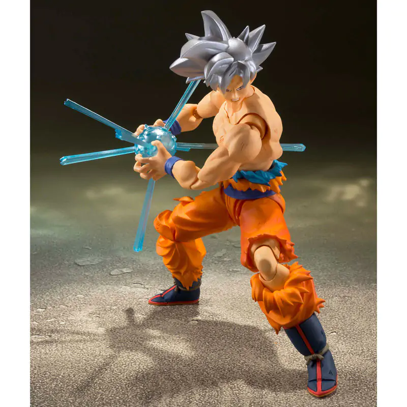 Dragon Ball Super Son Goku Ultra Instinct S.H. Figuarts figure 14cm termékfotó