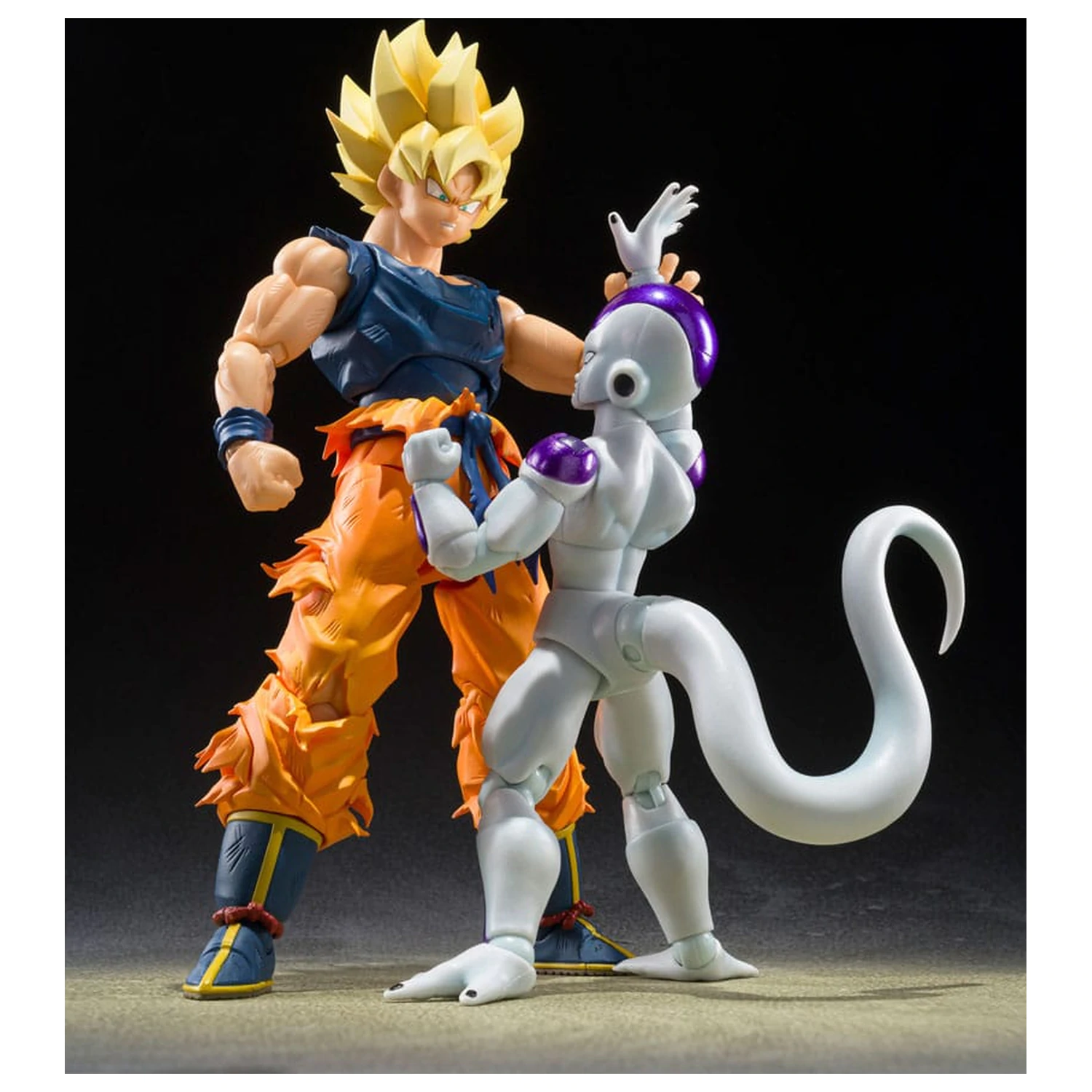 Dragon Ball Z S.H.Figuarts Super Saiyan Son Goku (Fighter of Rage) akciófigura 14 cm     termékfotó