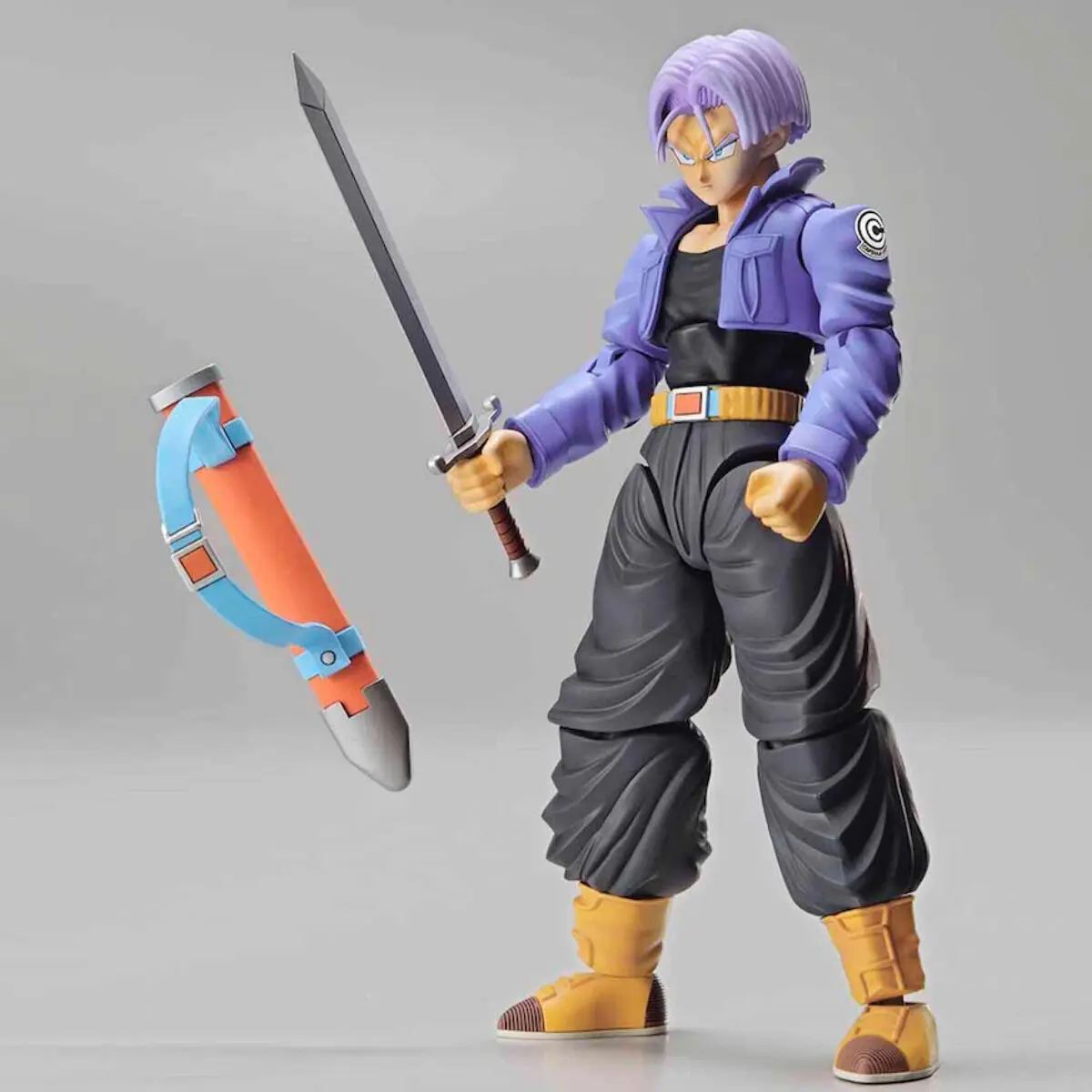 Dragon Ball Z Trunks Szuper Csillagharcos modell készlet figura 14cm termékfotó