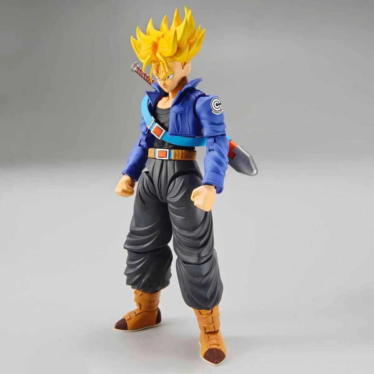 Dragon Ball Z Trunks Szuper Csillagharcos modell készlet figura 14cm termékfotó