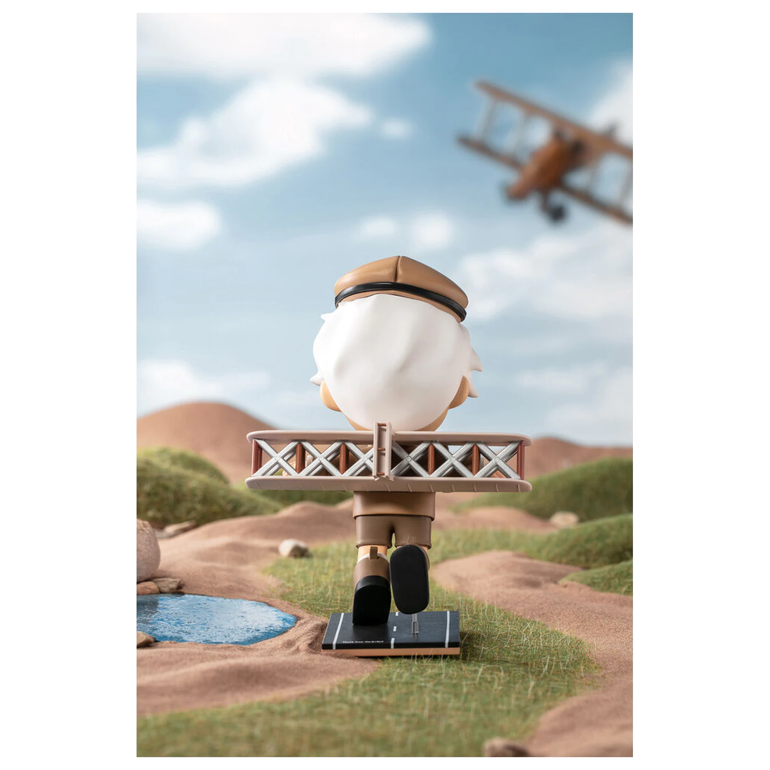 Dream Boy Flyer figura 18cm termékfotó