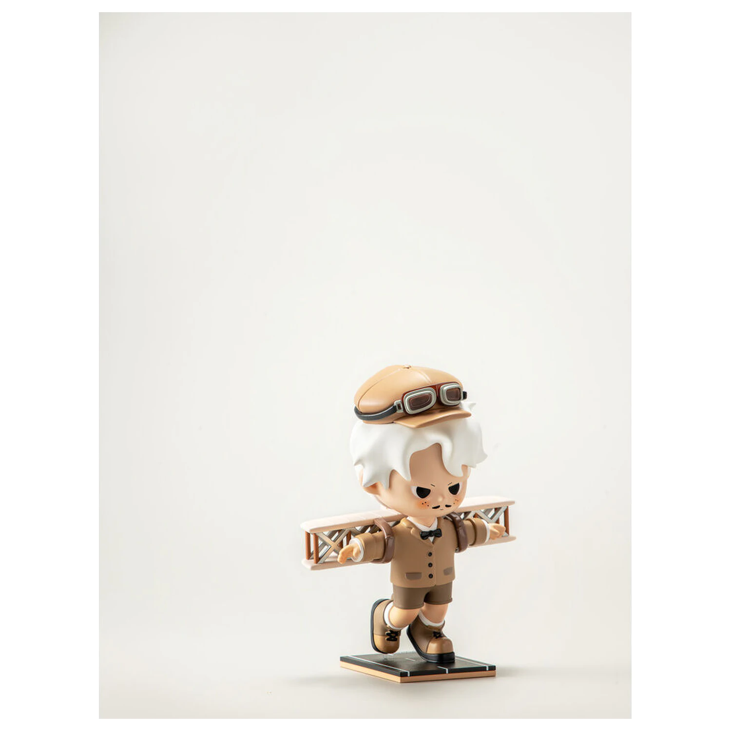 Dream Boy Flyer figura 18cm termékfotó