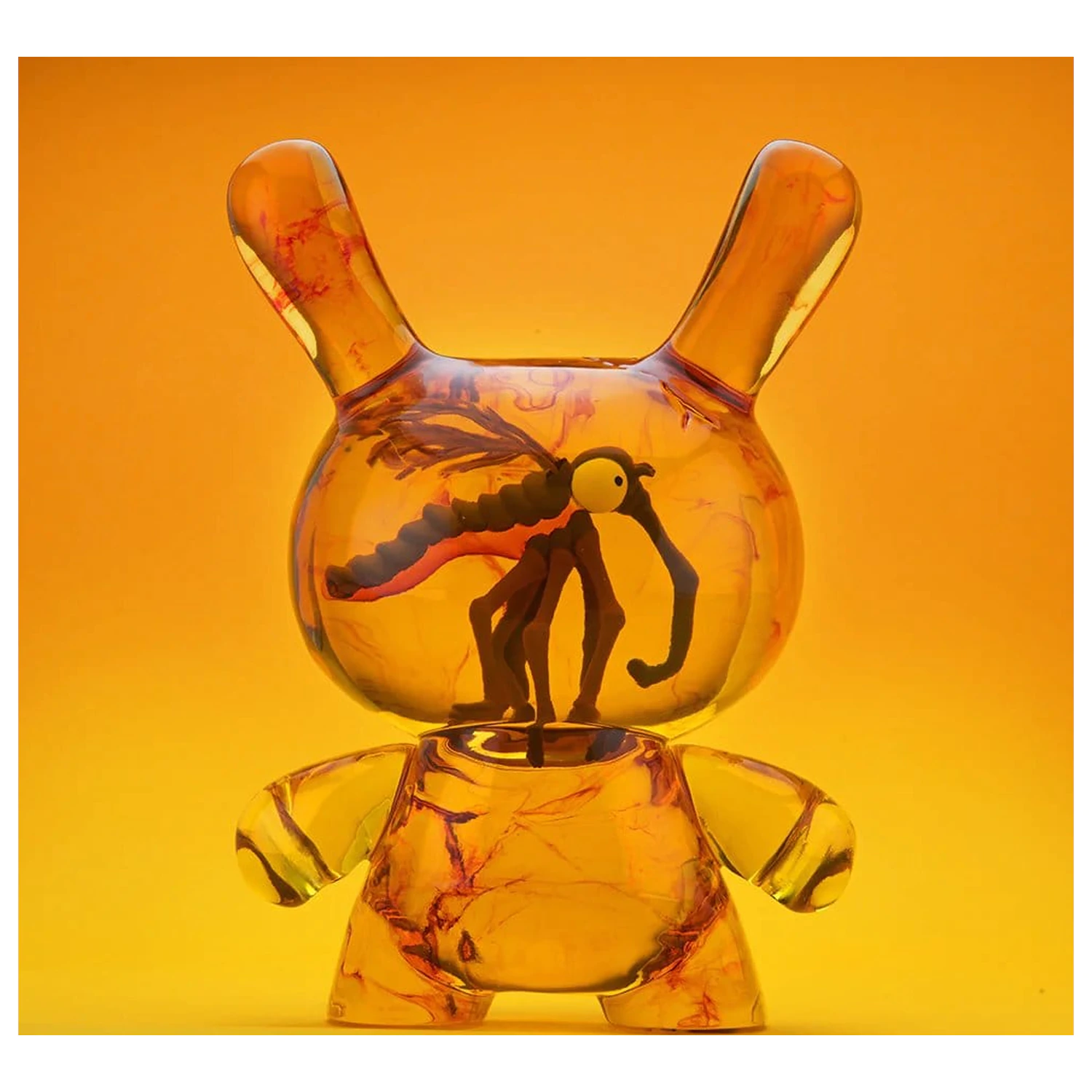Dunny Art Toy gyanta figura Amber 20 cm termékfotó