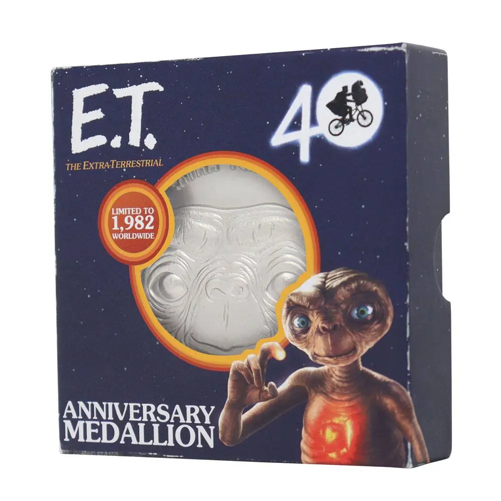 E.T. the Extra-Terrestrial Medallion E.T. 40th Anniversary Limited Edition Medallion termékfotó