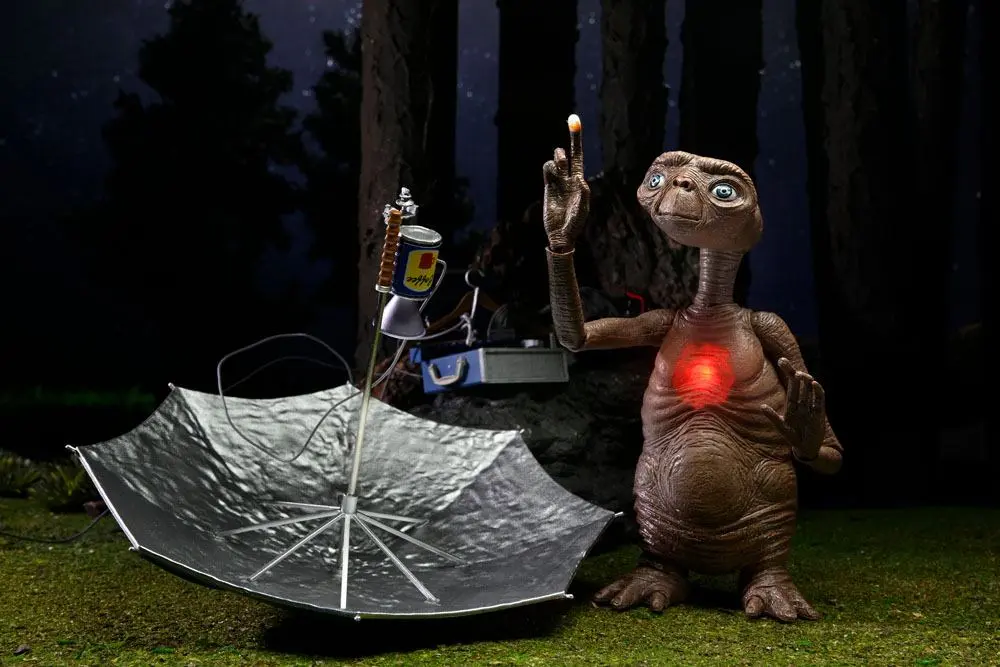 E.T. the Extra-Terrestrial Ultimate Deluxe E.T. akciófigura 11 cm termékfotó