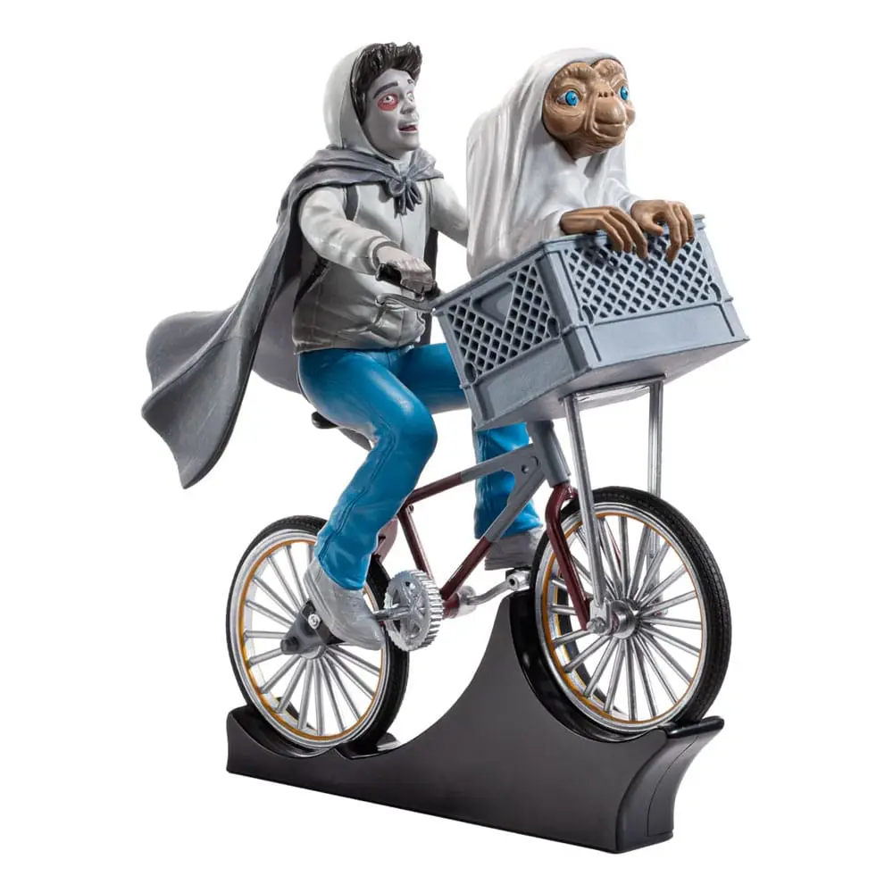 E.T. Toyllectible Treasure E.T. and Elliott Over the Moon szobor figura 13 cm termékfotó