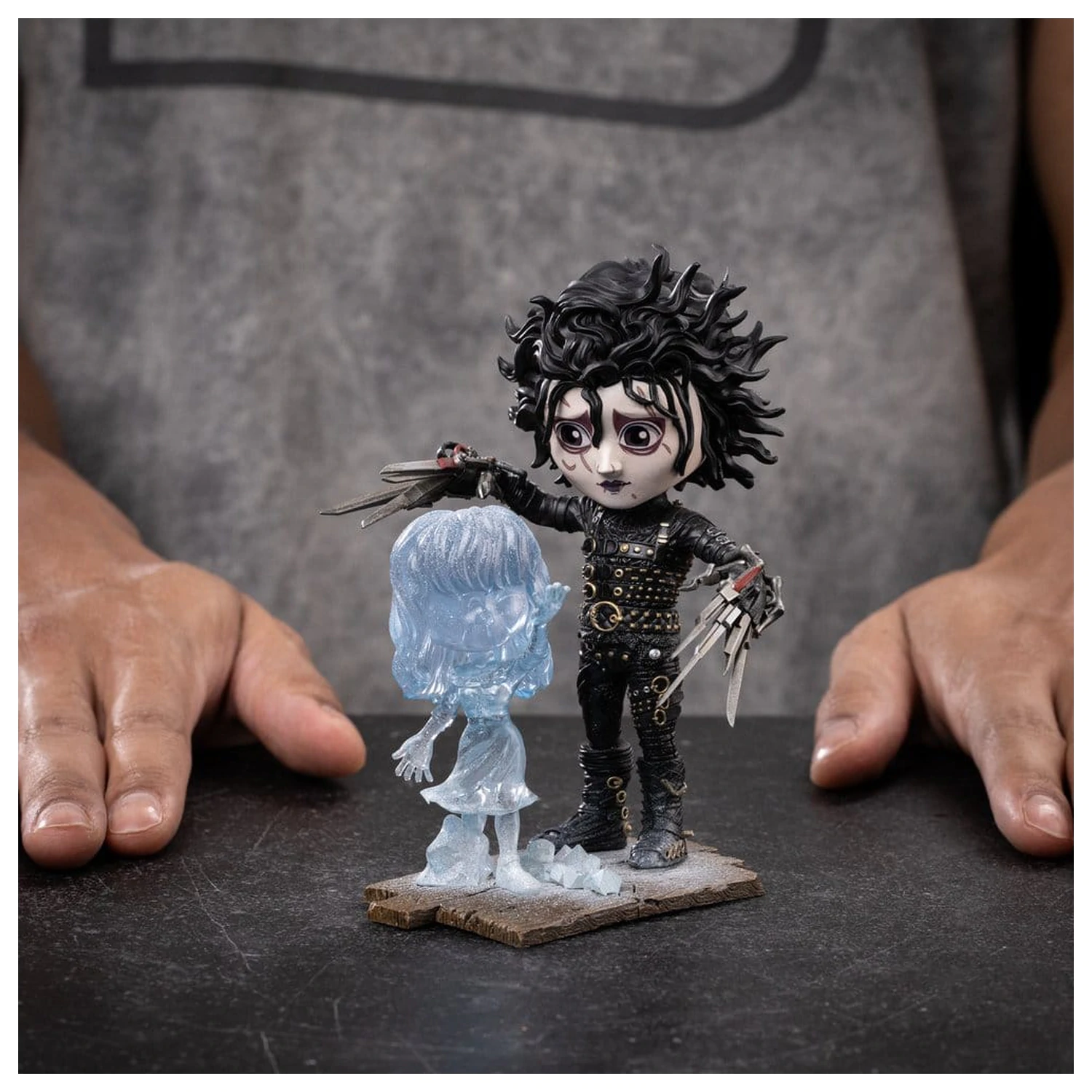 Edward Scissorhands MiniCo szobor figura Edward Scissorhands 14 cm termékfotó