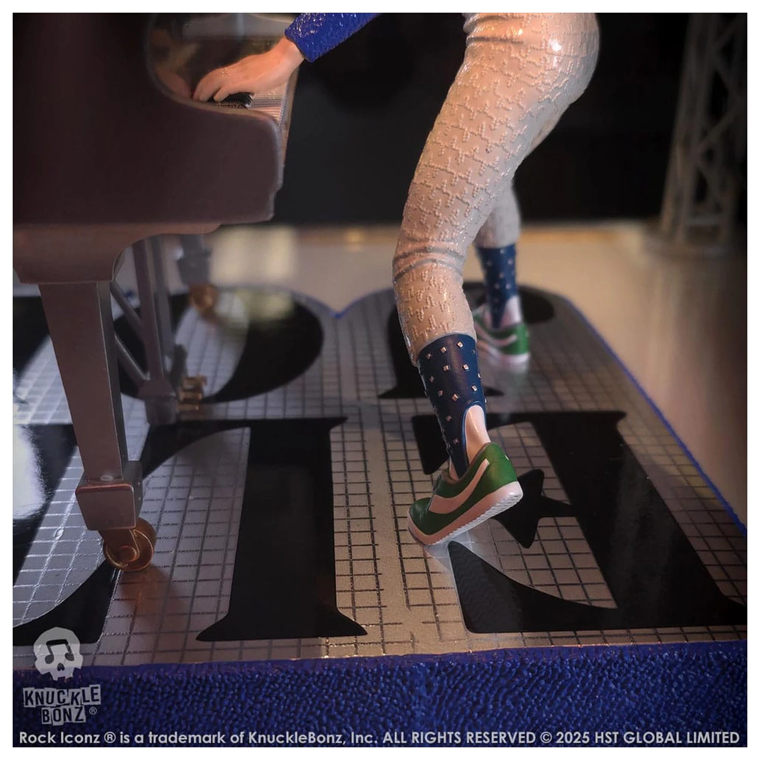 Elton John Iconz szobor figura 19 cm termékfotó