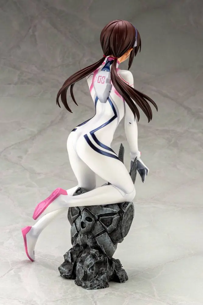 Evangelion 4 1/6 Mari Makinami Illustrious White Plugsuit Ver. PVC szobor figura 24 cm termékfotó