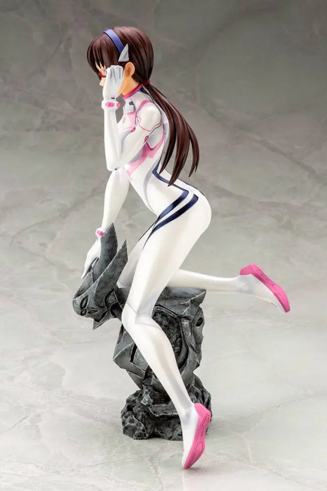 Evangelion 4 1/6 Mari Makinami Illustrious White Plugsuit Ver. PVC szobor figura 24 cm termékfotó