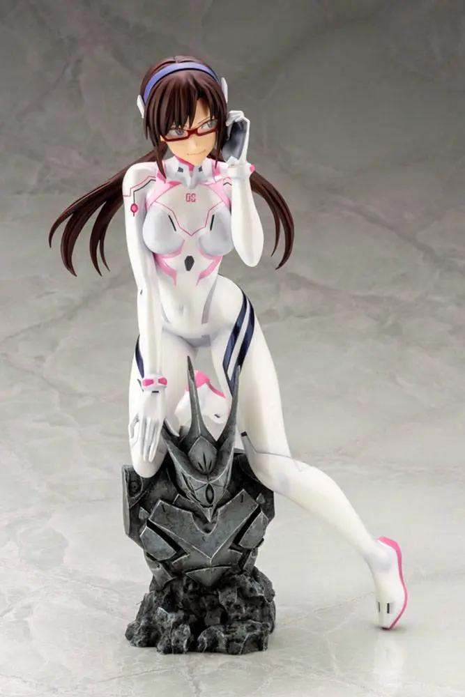 Evangelion 4 1/6 Mari Makinami Illustrious White Plugsuit Ver. PVC szobor figura 24 cm termékfotó