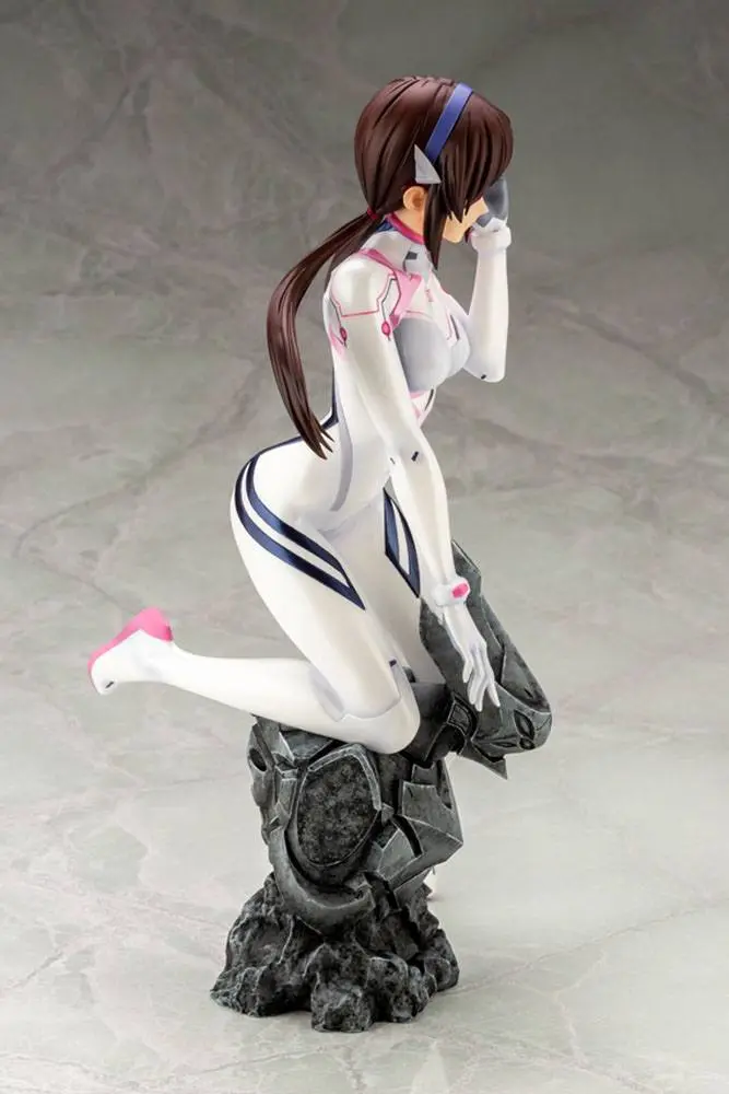 Evangelion 4 1/6 Mari Makinami Illustrious White Plugsuit Ver. PVC szobor figura 24 cm termékfotó