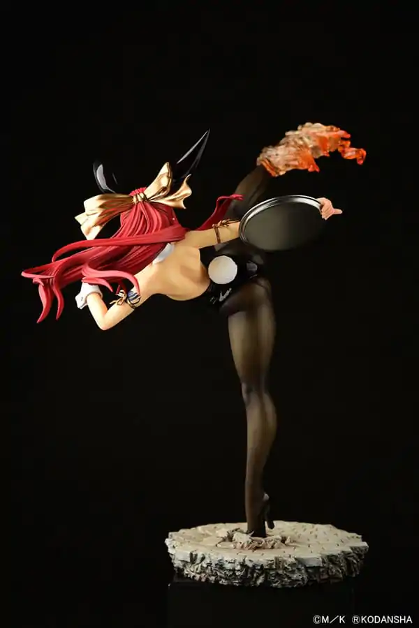 Fairy Tail Statue 1/6 Erza Scarlet High Kick Black Bunny Ver. 37 cm termékfotó