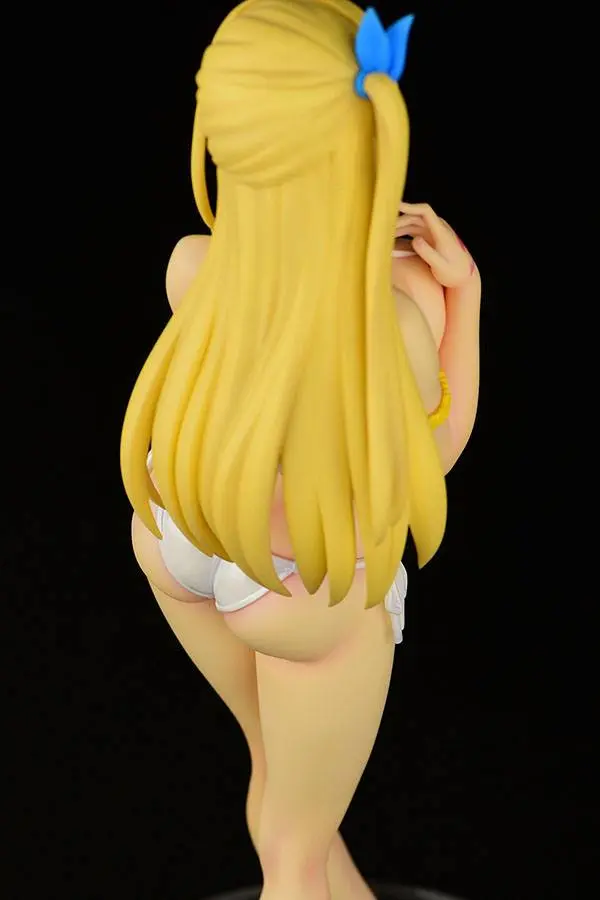 Fairy Tail 1/6 Lucy Heartfilia Swimsuit Pure in Heart PVC szobor figura 27 cm termékfotó