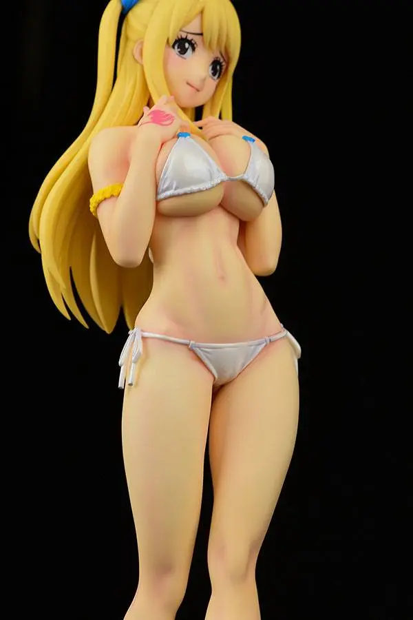 Fairy Tail 1/6 Lucy Heartfilia Swimsuit Pure in Heart PVC szobor figura 27 cm termékfotó