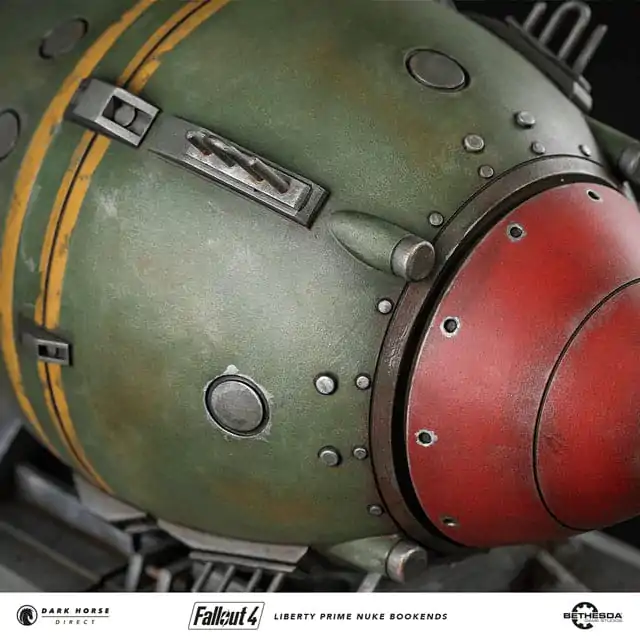 Fallout 4 PVC Liberty Prime Nuke Bomb könyvtámasz 17 cm termékfotó