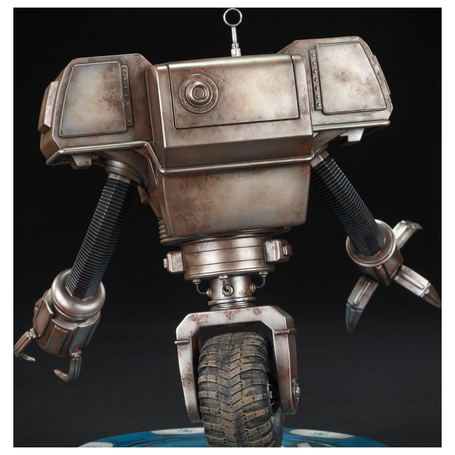 Fallout (Amazon) PVC figura Victor the Securitron 25 cm termékfotó