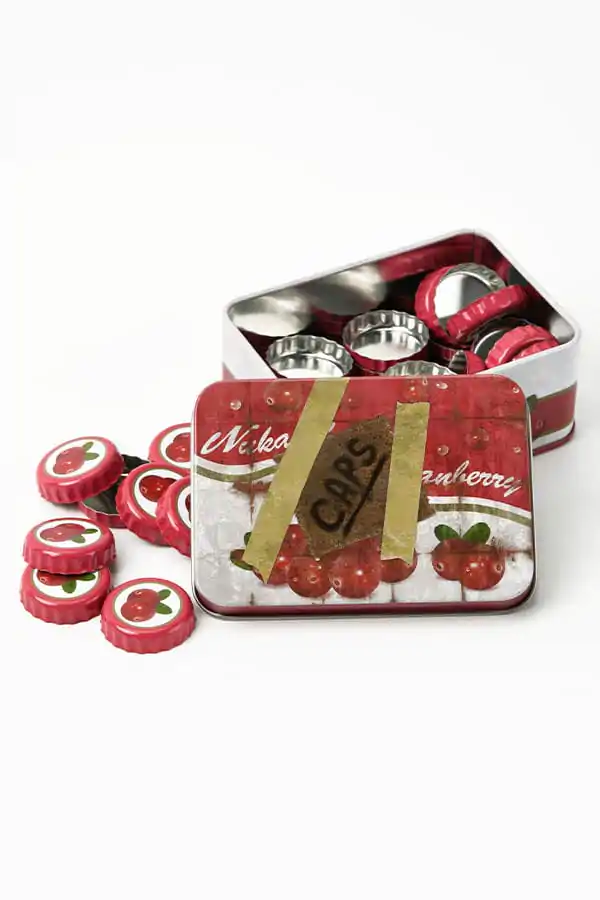 Fallout Bottle Caps Series Collectible Tin Nuka Cranberry 10 cm termékfotó