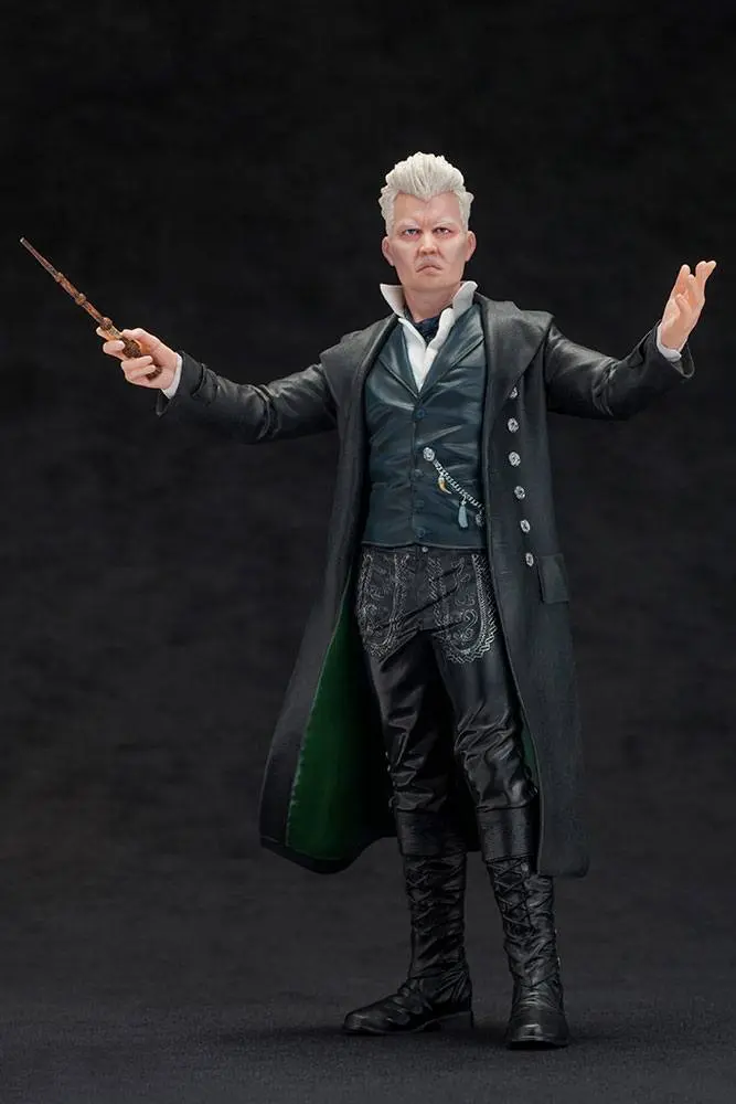 Fantastic Beasts  2 ARTFX+ 1/10 Gellert Grindelwald PVC szobor figura 18 cm termékfotó