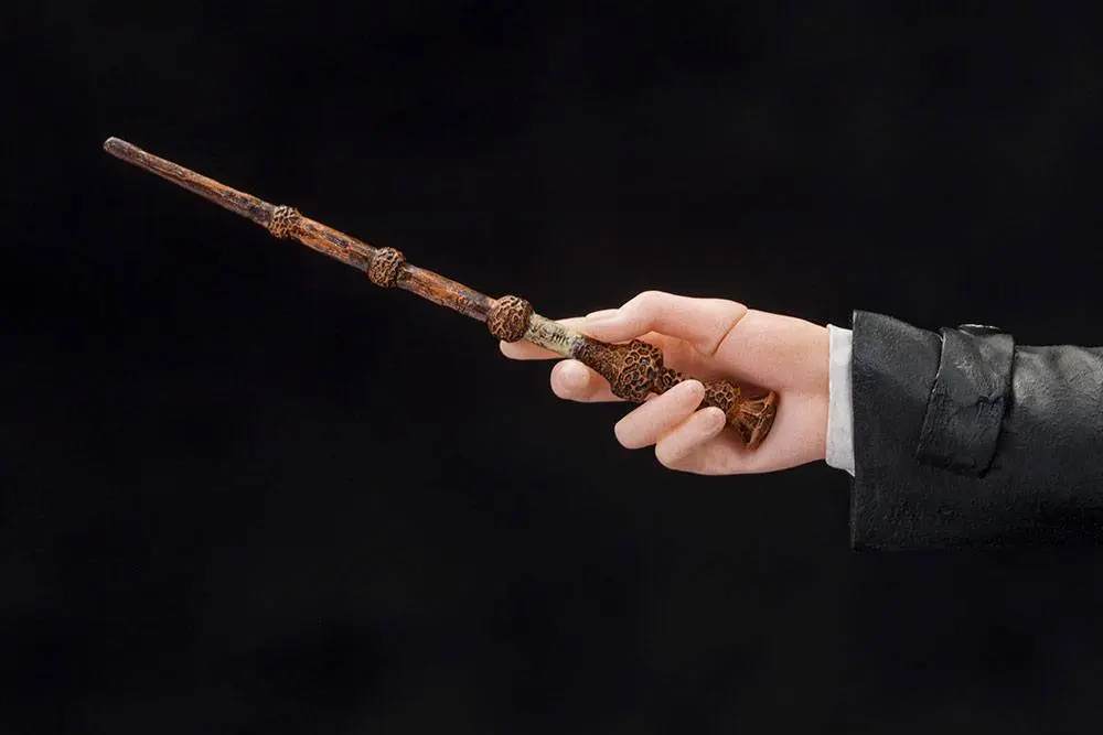 Fantastic Beasts  2 ARTFX+ 1/10 Gellert Grindelwald PVC szobor figura 18 cm termékfotó
