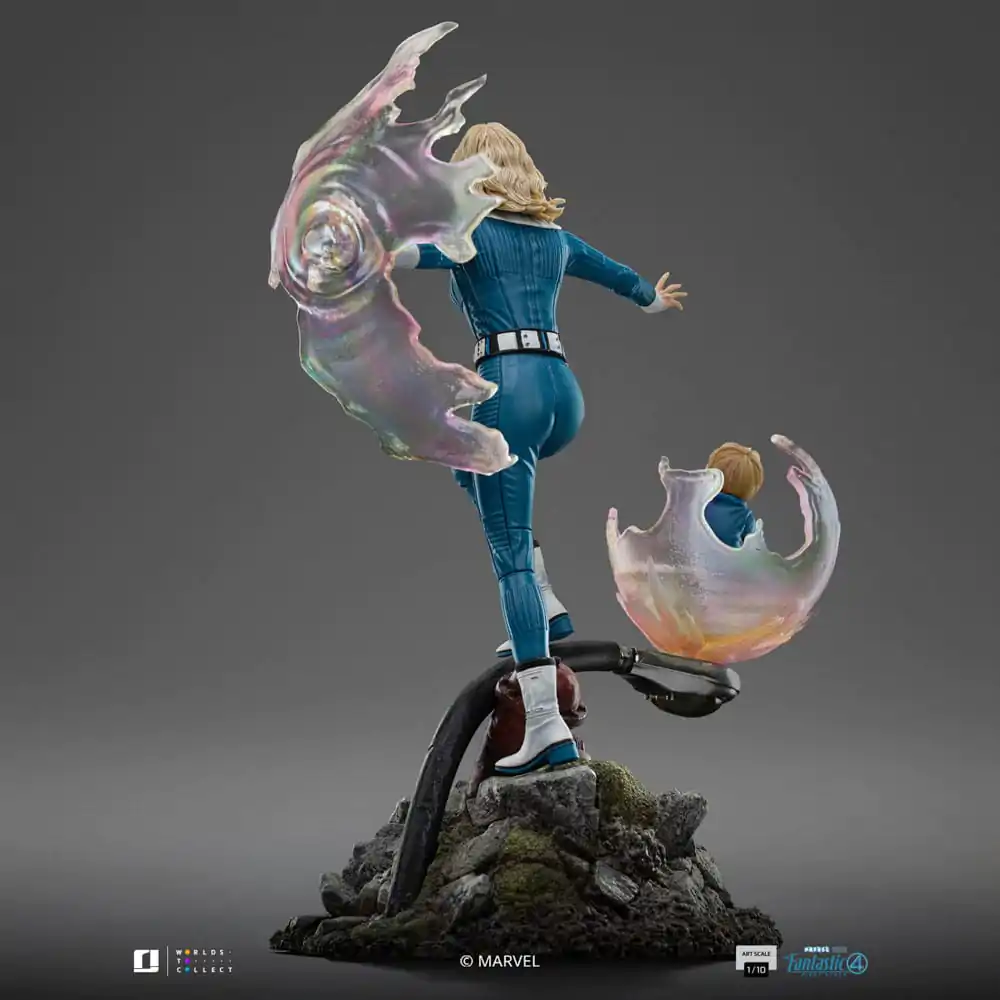 Fantastic Four Art Scale 1/10 Invisible Woman and Franklin szobor figura 28 cm termékfotó