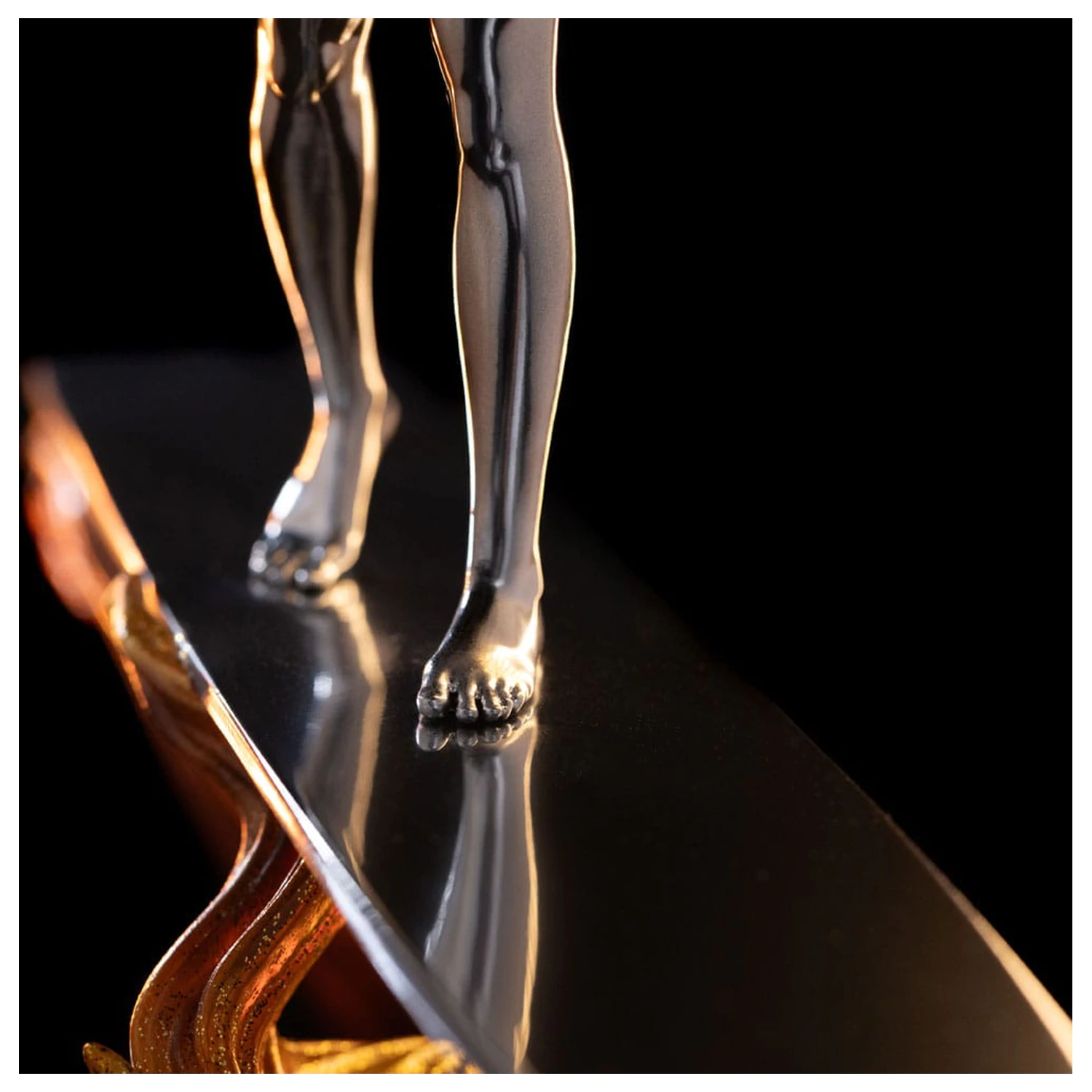 Fantastic Four Art Scale 1/10 Silver Surfer szobor figura 27 cm termékfotó