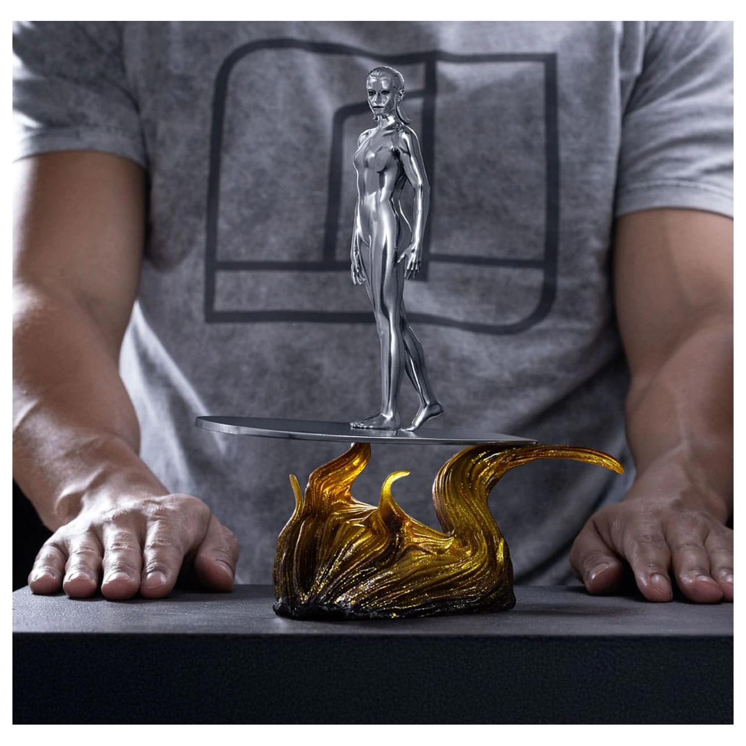 Fantastic Four Art Scale 1/10 Silver Surfer szobor figura 27 cm termékfotó
