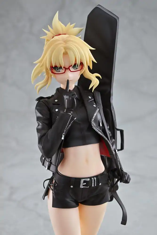 Fate/Apocrypha 1/7 Red Saber (Mordred) Original Glasses Model Ver. PVC szobor figura 22 cm termékfotó