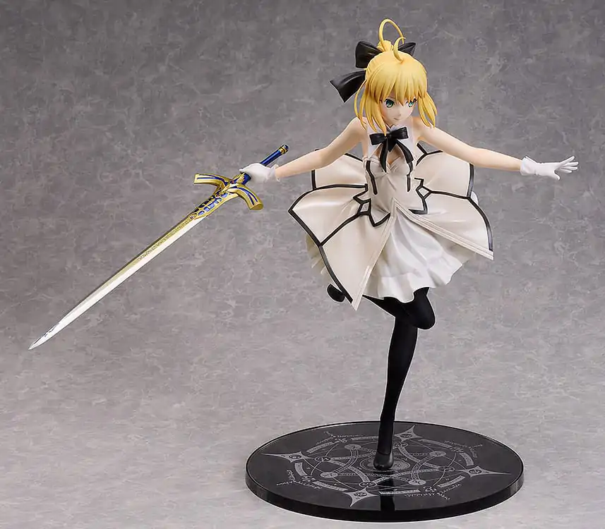 Fate/Grand Order 1/4 Saber/Altria Pendragon (Lily) PVC szobor figura 42 cm termékfotó