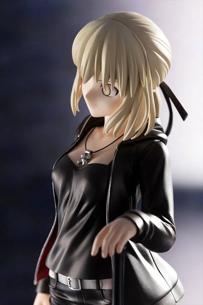 Fate/Grand Order 1/7 Saber / Altria Pendragon (Alter) Casual Ver. PVC szobor figura 24 cm termékfotó