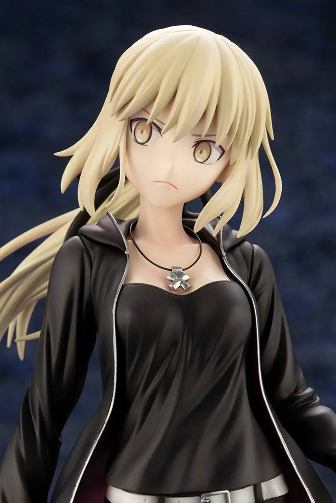 Fate/Grand Order 1/7 Saber / Altria Pendragon (Alter) Casual Ver. PVC szobor figura 24 cm termékfotó