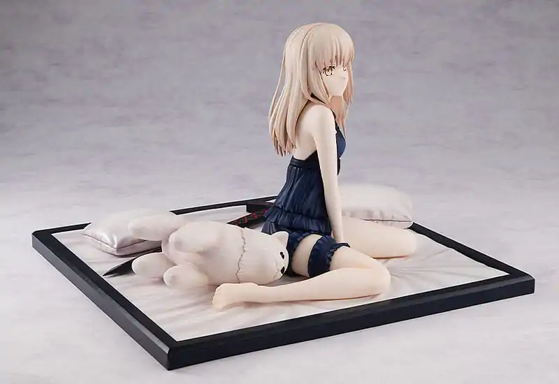 Fate/stay night: Heaven's Feel 1/7 Saber Alter: Babydoll Dress Ver. PVC szobor figura 15 cm termékfotó